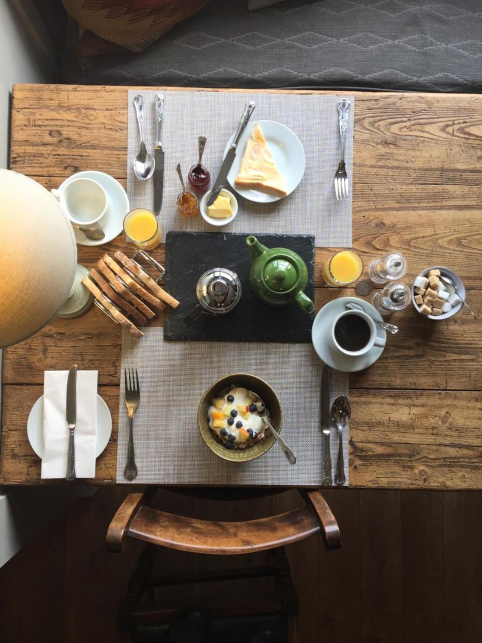 The Bridge House Bed & Breakfast Bridport Eksteriør bilde